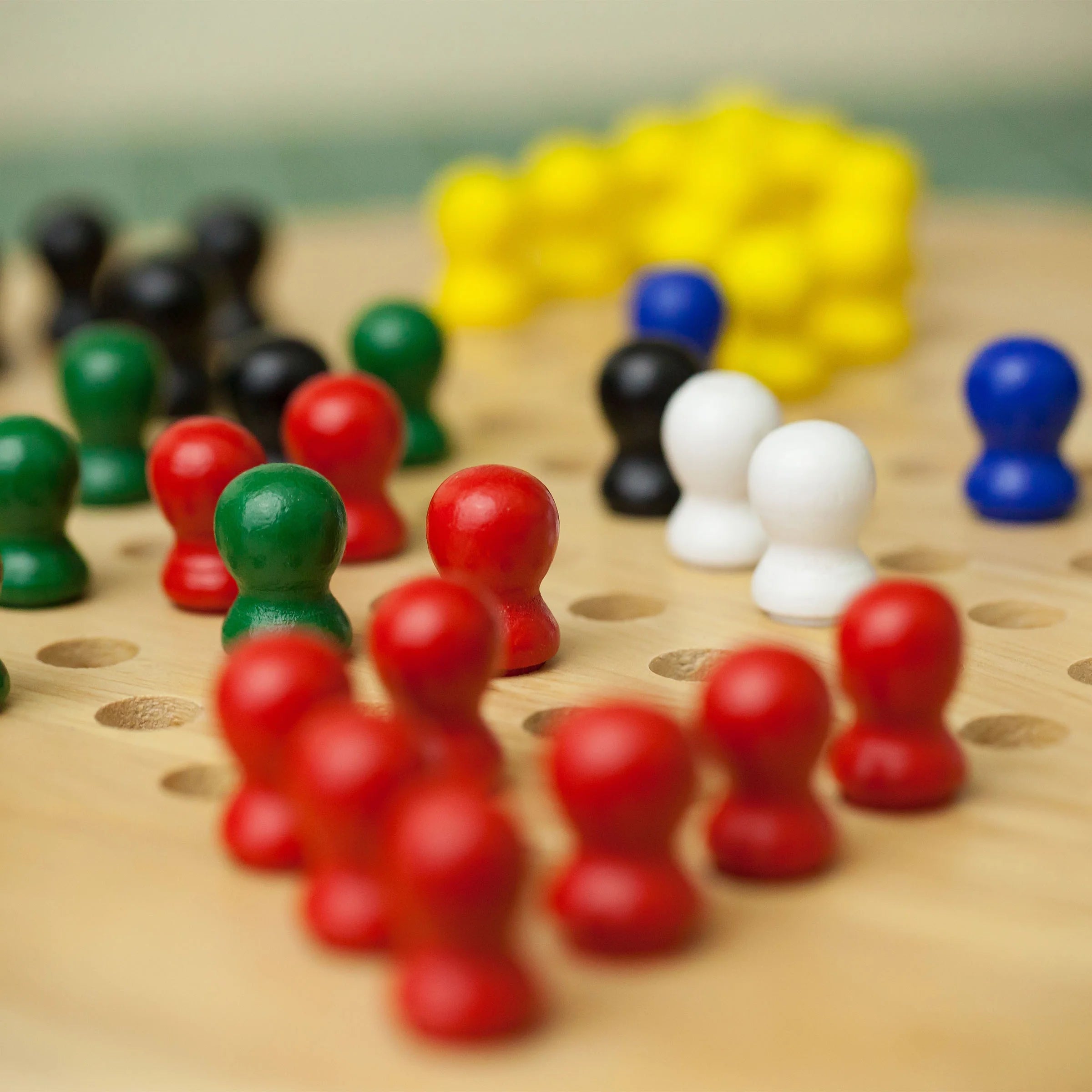 7-In-1 Combo Game - Chess, Ludo, Chinese Checkers, Checkers, Backgammon, Dominoes, Tic-Tac-Toe for Adults and Kids